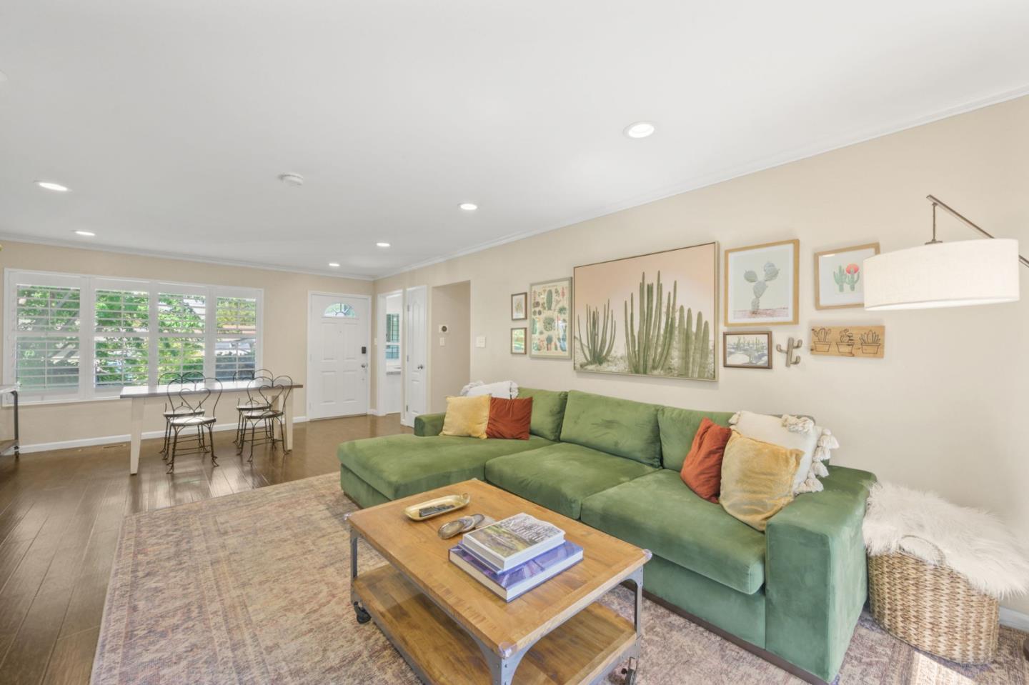 Detail Gallery Image 11 of 32 For 19336 Garrison Ave, Castro Valley,  CA 94546 - 3 Beds | 2 Baths