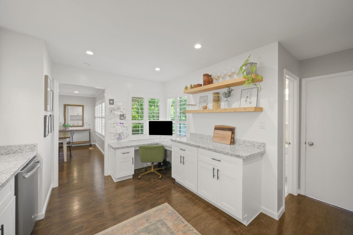 Detail Gallery Image 13 of 32 For 19336 Garrison Ave, Castro Valley,  CA 94546 - 3 Beds | 2 Baths