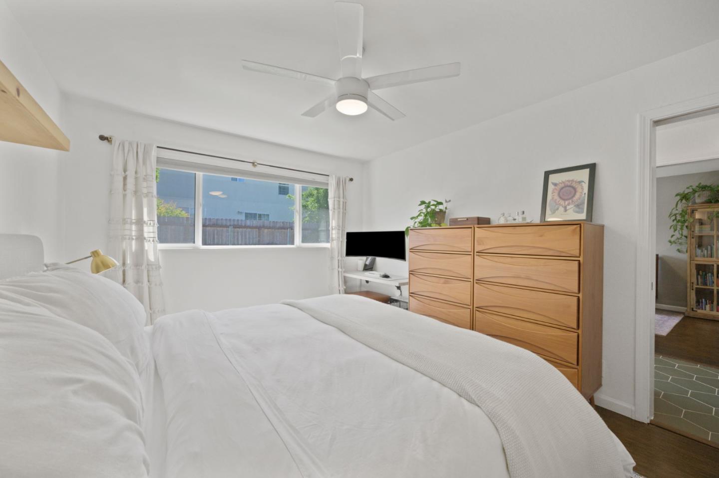 Detail Gallery Image 16 of 32 For 19336 Garrison Ave, Castro Valley,  CA 94546 - 3 Beds | 2 Baths
