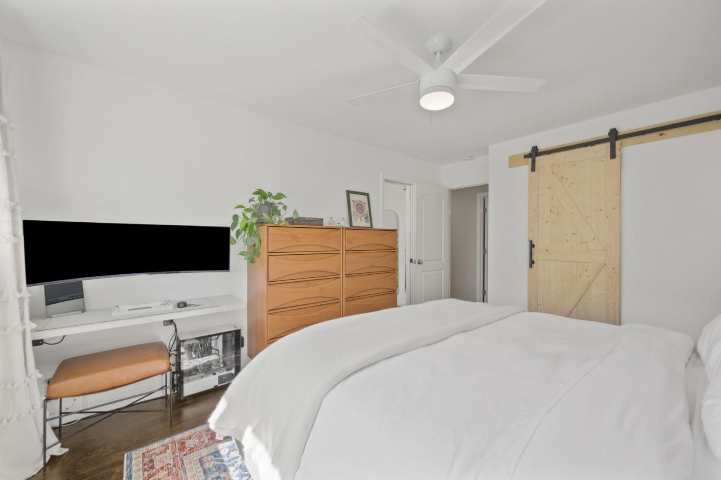 Detail Gallery Image 17 of 32 For 19336 Garrison Ave, Castro Valley,  CA 94546 - 3 Beds | 2 Baths