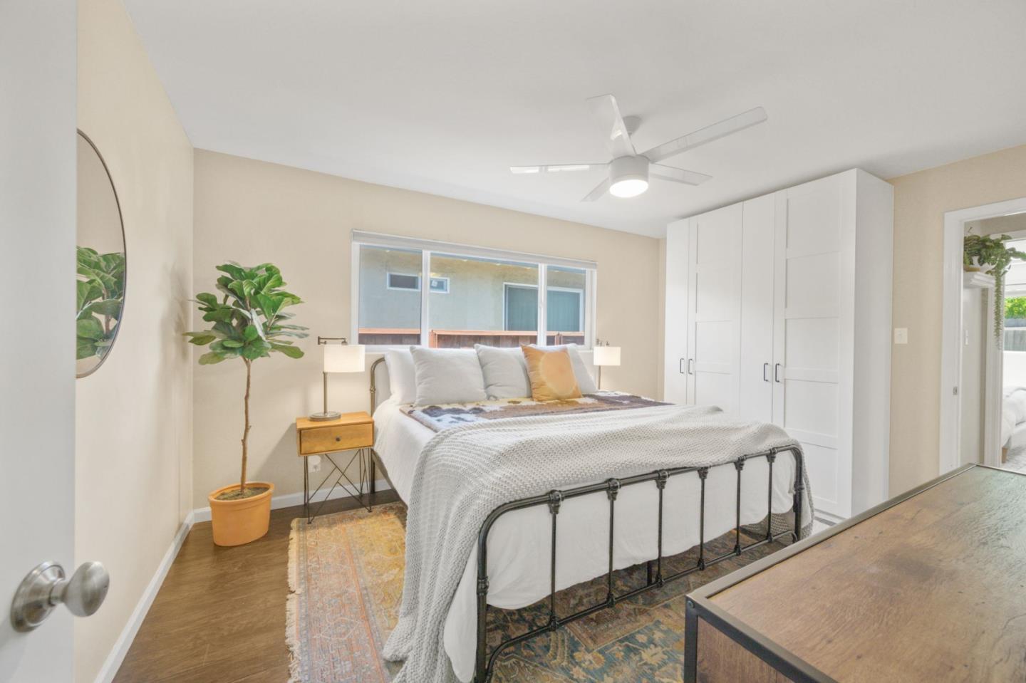 Detail Gallery Image 5 of 32 For 19336 Garrison Ave, Castro Valley,  CA 94546 - 3 Beds | 2 Baths