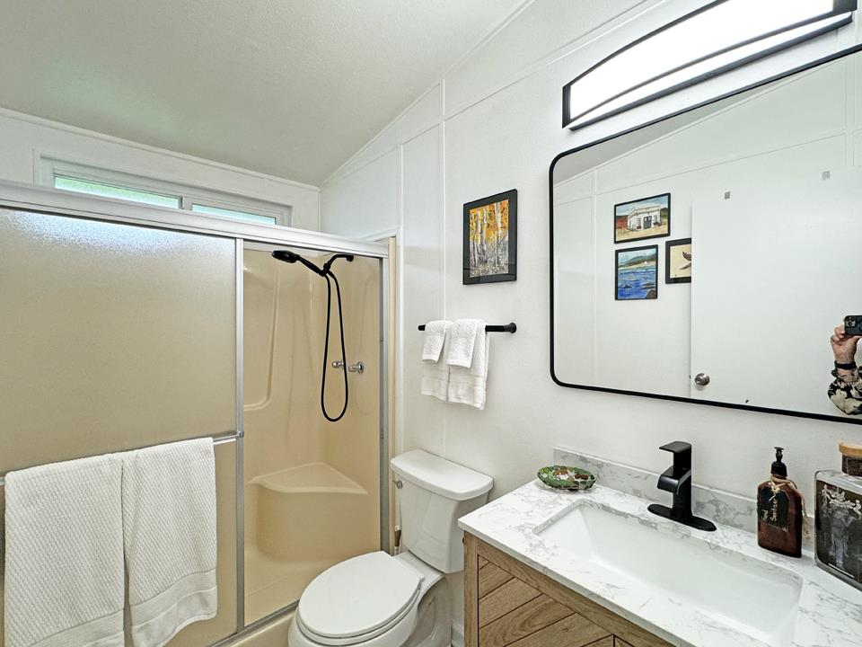 Detail Gallery Image 14 of 26 For 3 El Paseo #3,  Half Moon Bay,  CA 94019 - 2 Beds | 2 Baths