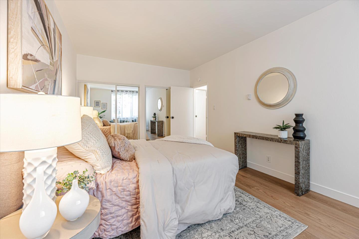 Detail Gallery Image 32 of 55 For 1515 Arc Way #102,  Burlingame,  CA 94010 - 2 Beds | 1 Baths