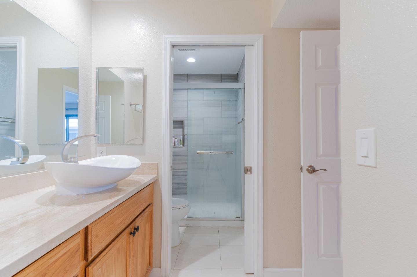 Detail Gallery Image 10 of 19 For 714 San Conrado Ter #2,  Sunnyvale,  CA 94085 - 1 Beds | 1 Baths