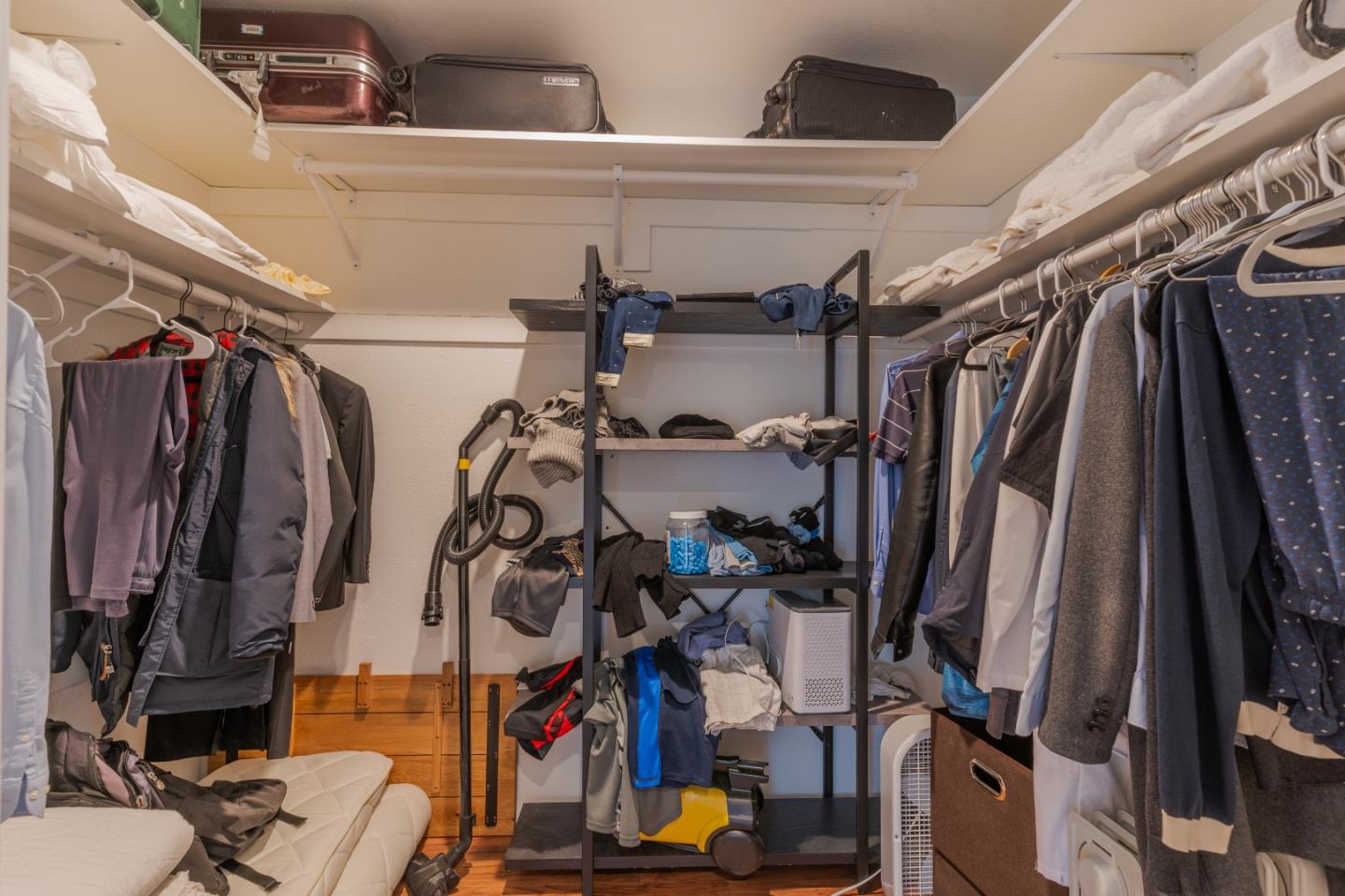 Detail Gallery Image 7 of 19 For 714 San Conrado Ter #2,  Sunnyvale,  CA 94085 - 1 Beds | 1 Baths