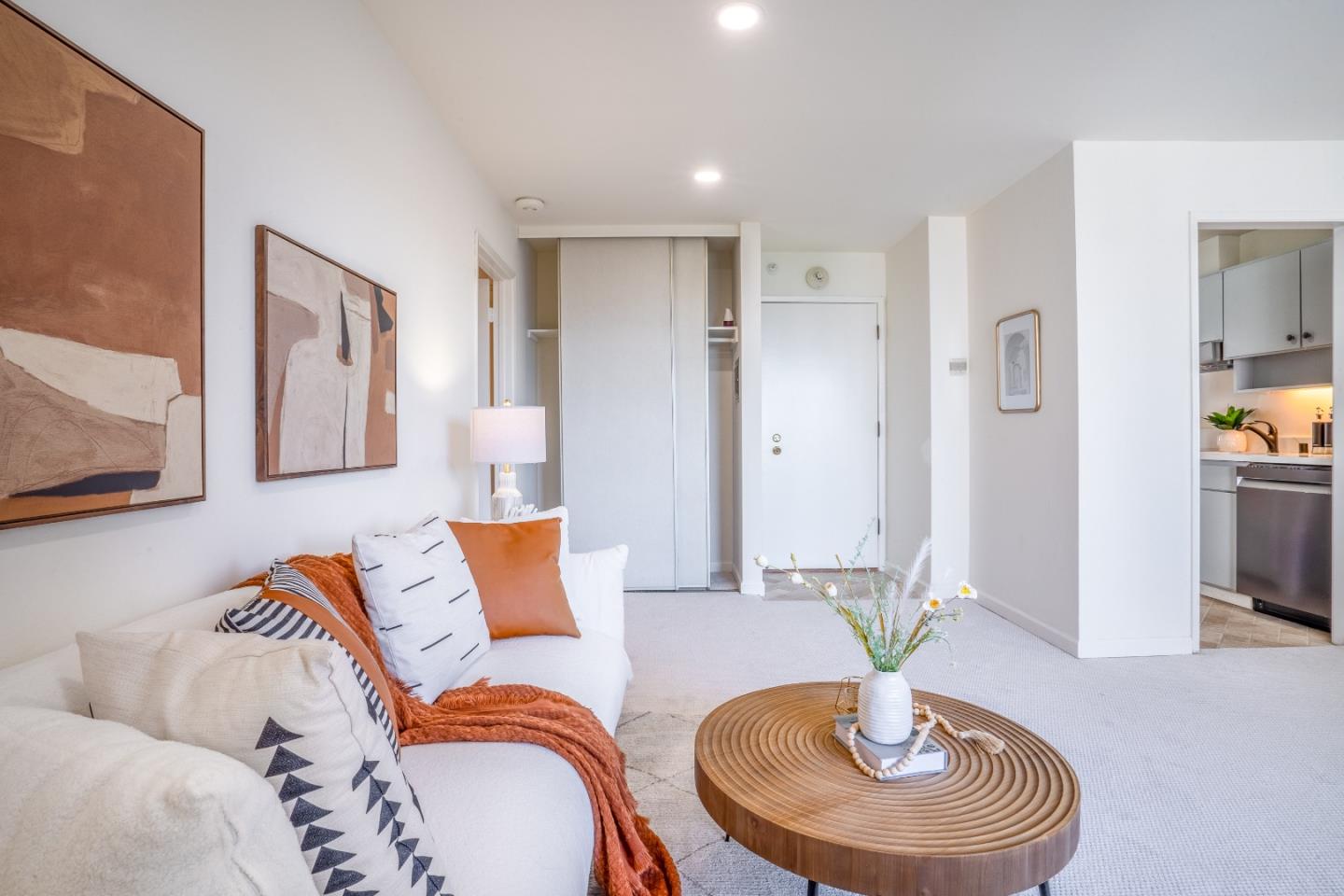 Detail Gallery Image 6 of 32 For 4 Captain Dr #E411,  Emeryville,  CA 94608 - 1 Beds | 1 Baths