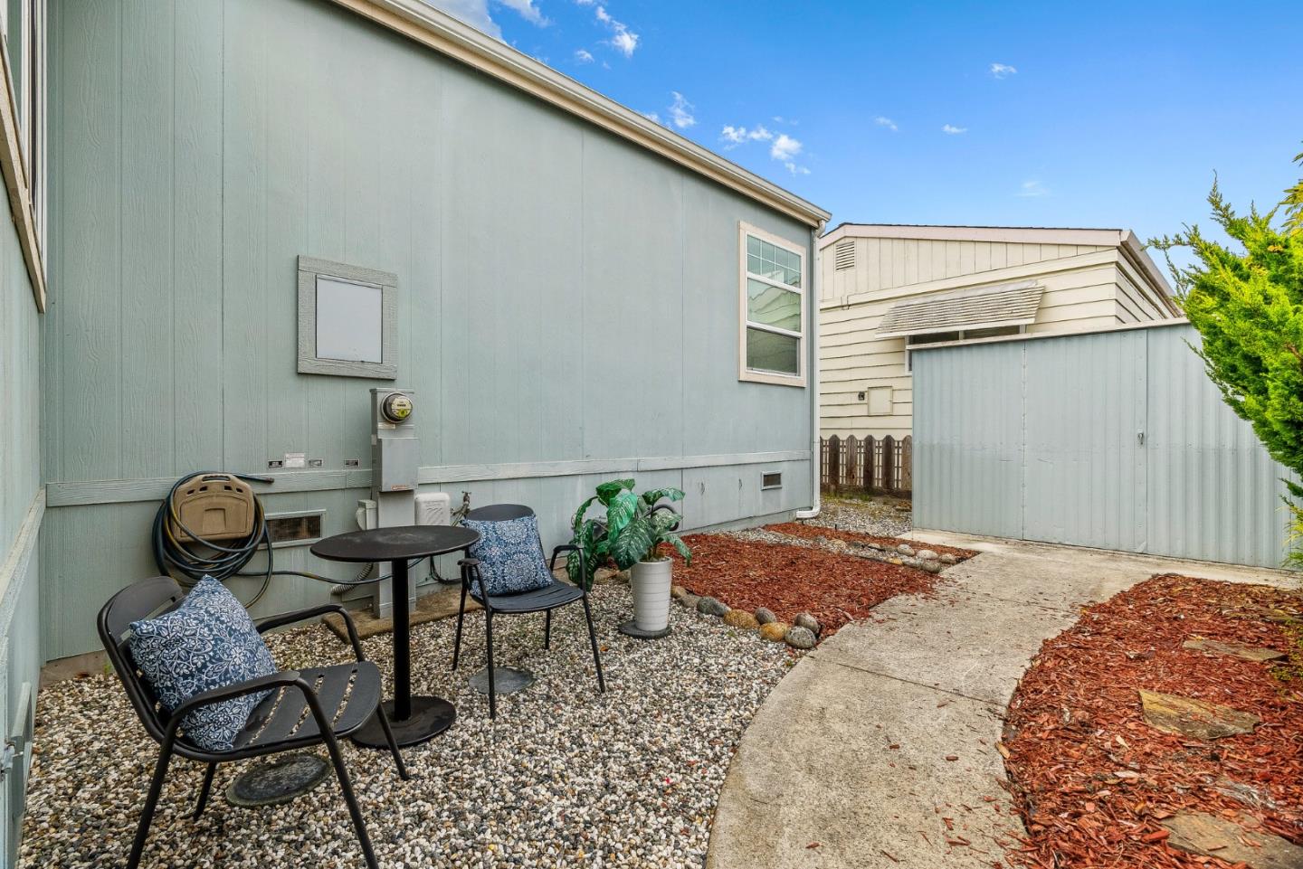 Detail Gallery Image 44 of 48 For 2435 Felt St #44,  Santa Cruz,  CA 95062 - 3 Beds | 1/1 Baths