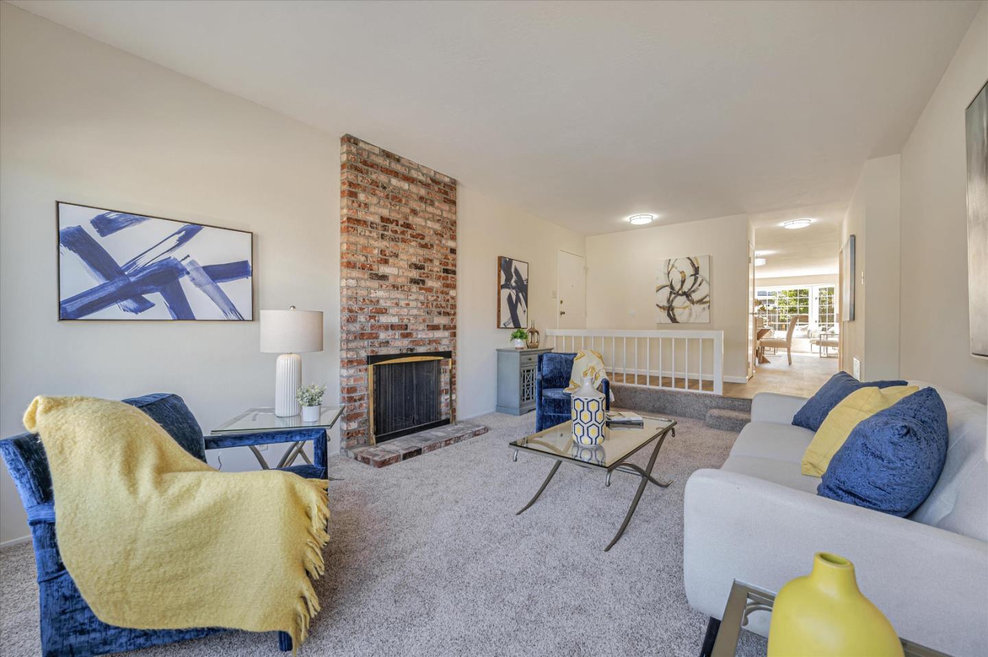 Detail Gallery Image 3 of 33 For 364 Firecrest Ave, Pacifica,  CA 94044 - 4 Beds | 2/1 Baths