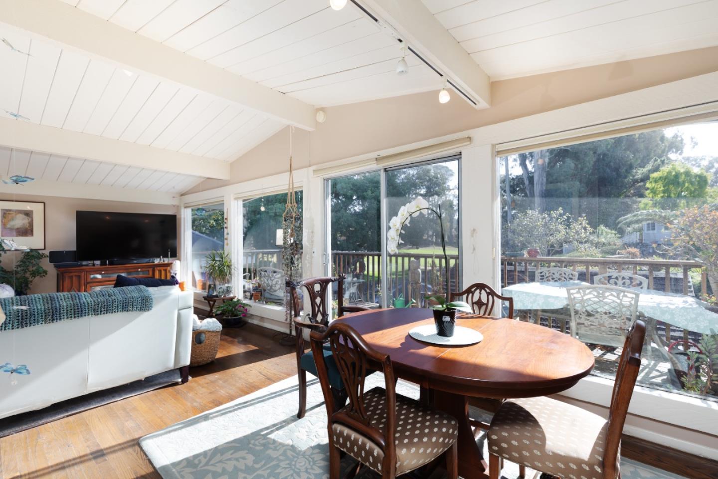 Detail Gallery Image 17 of 32 For 620 Rio Del Mar Blvd, Aptos,  CA 95003 - 4 Beds | 3 Baths