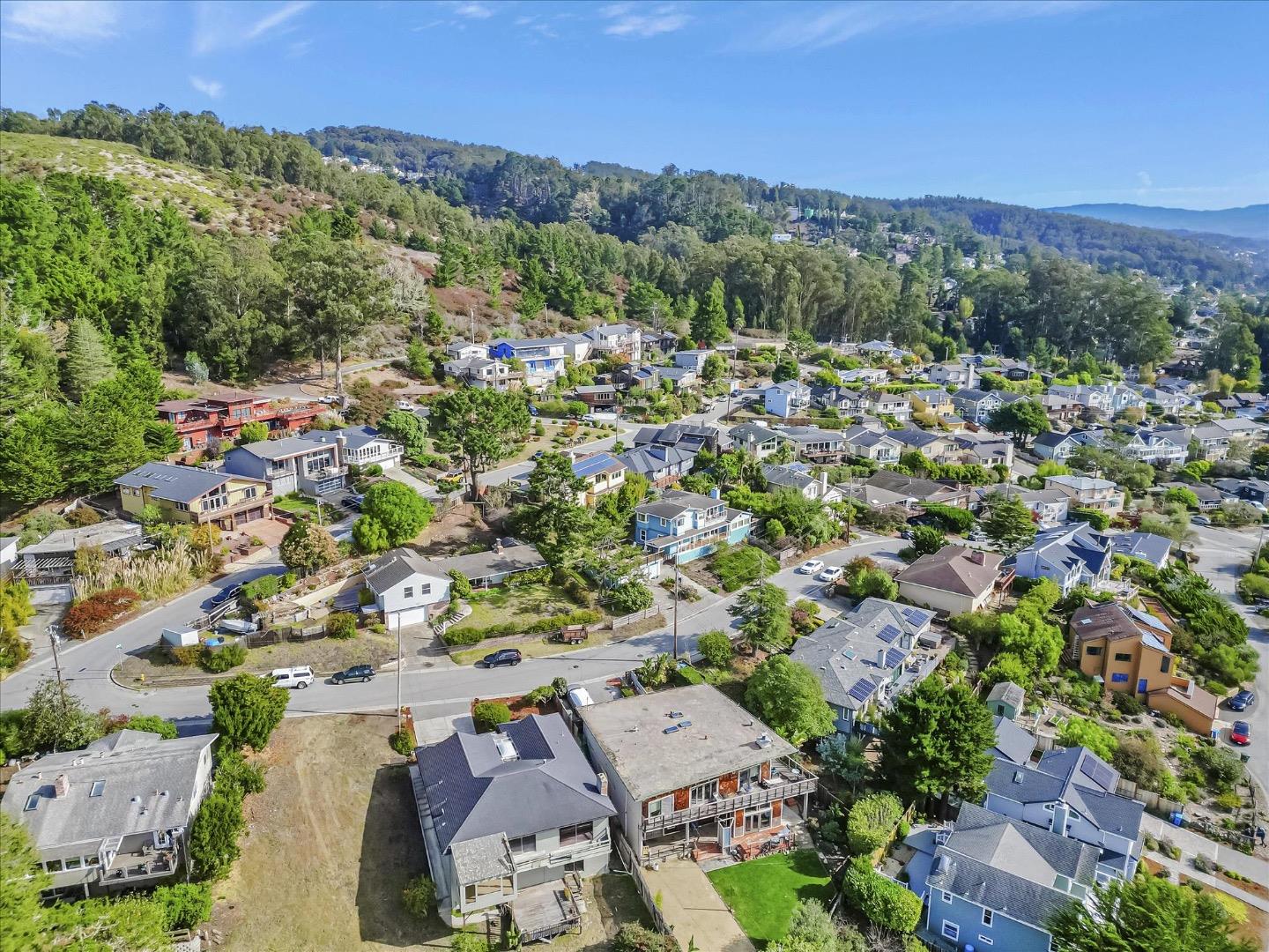 Detail Gallery Image 48 of 56 For 155 Escalona Ave, El Granada,  CA 94018 - 2 Beds | 2 Baths