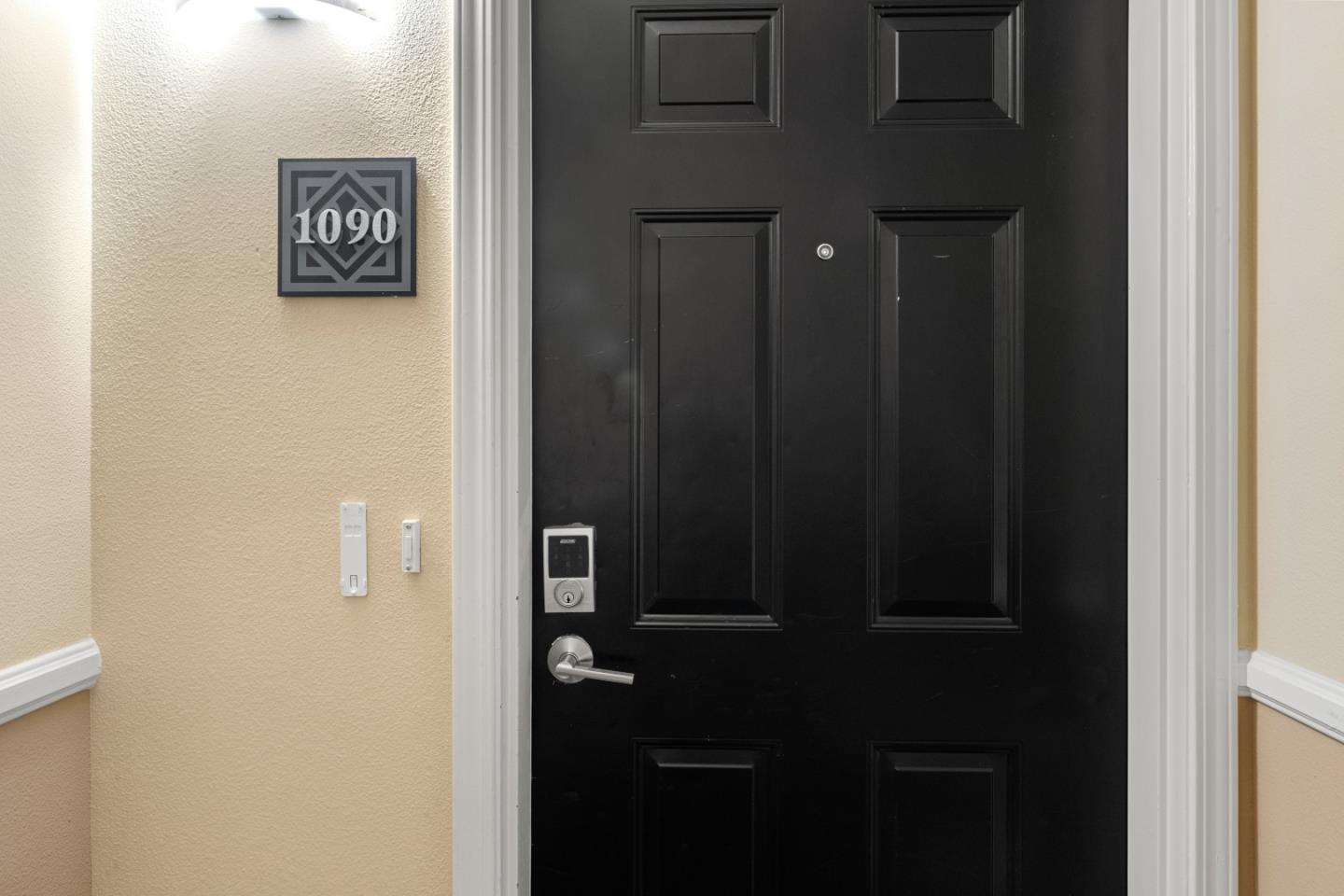 Detail Gallery Image 5 of 44 For 1550 Technology Dr #1090,  San Jose,  CA 95110 - 1 Beds | 1 Baths