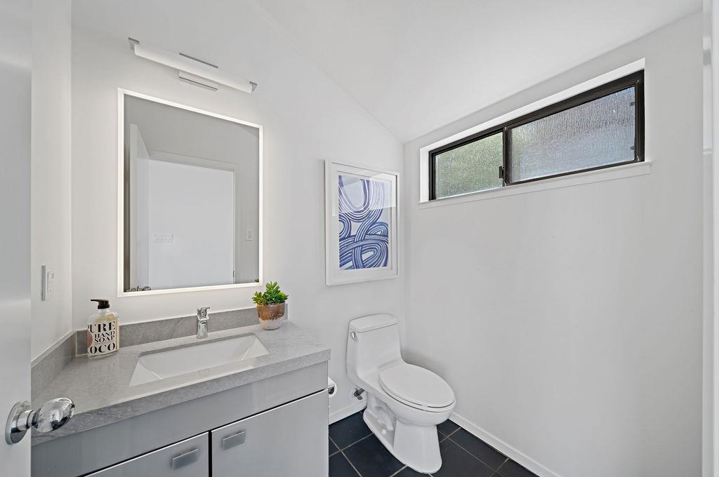 Detail Gallery Image 15 of 47 For 434 Kings Rd, Brisbane,  CA 94005 - 3 Beds | 2/1 Baths