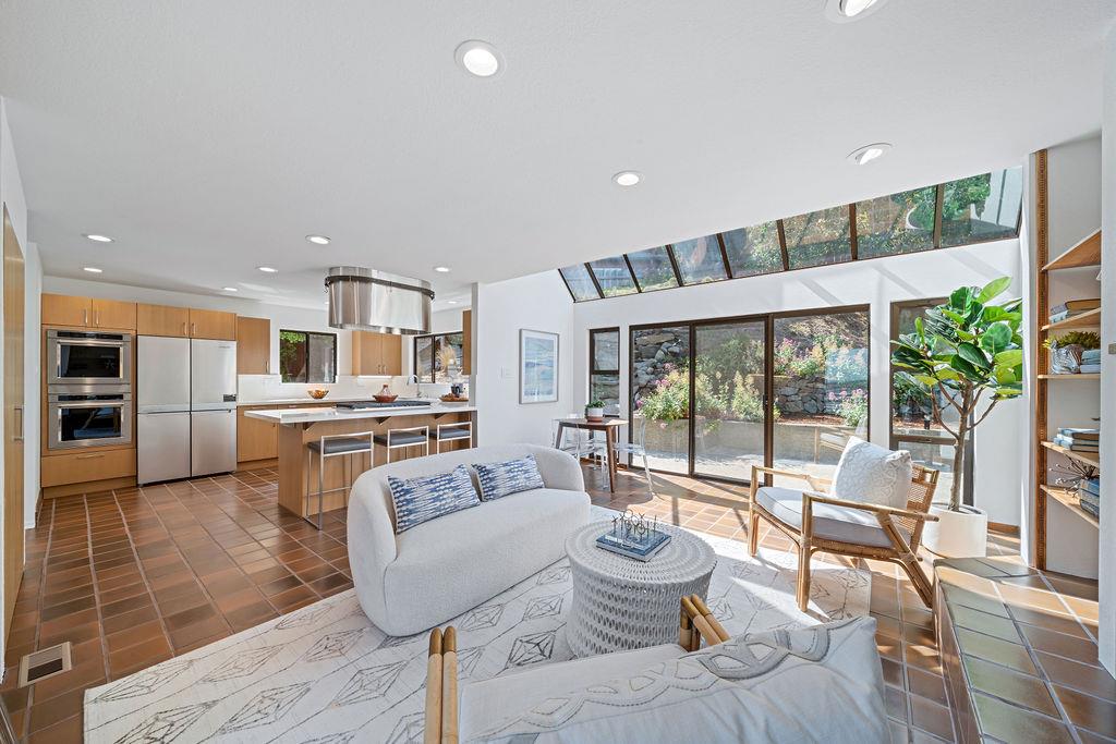Detail Gallery Image 23 of 47 For 434 Kings Rd, Brisbane,  CA 94005 - 3 Beds | 2/1 Baths