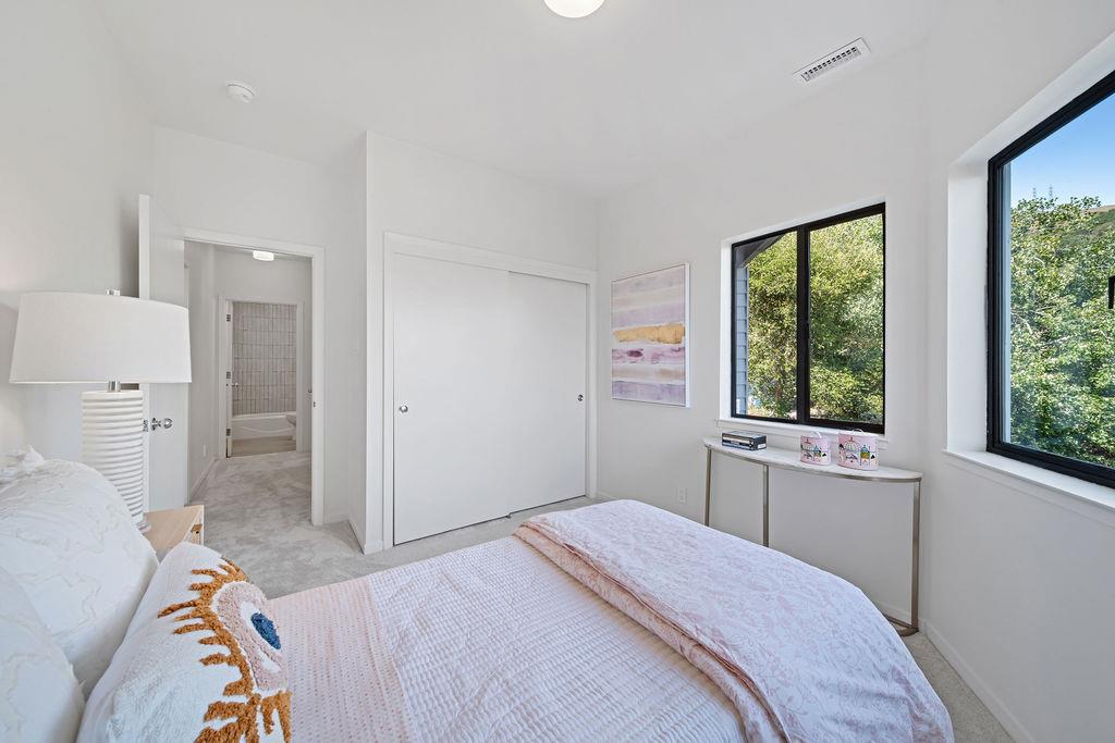 Detail Gallery Image 32 of 47 For 434 Kings Rd, Brisbane,  CA 94005 - 3 Beds | 2/1 Baths