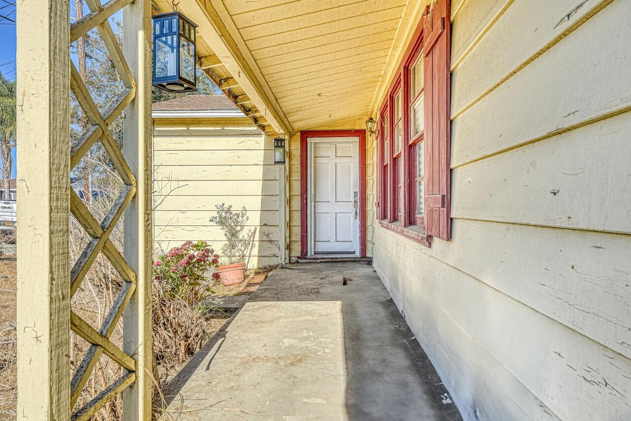 Detail Gallery Image 3 of 6 For 114 Anderson Dr, Watsonville,  CA 95076 - 2 Beds | 1 Baths