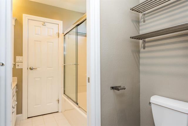 Detail Gallery Image 10 of 27 For 1248 Moonsail, Foster City,  CA 94404 - 2 Beds | 1/1 Baths