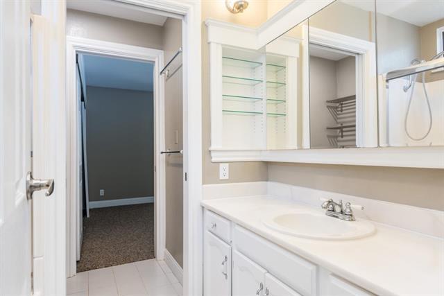 Detail Gallery Image 8 of 27 For 1248 Moonsail, Foster City,  CA 94404 - 2 Beds | 1/1 Baths