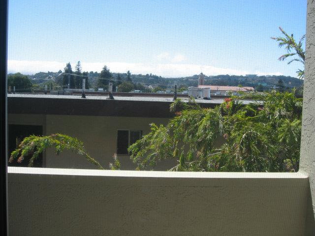 Detail Gallery Image 10 of 10 For 35 28th Ave #303,  San Mateo,  CA 94403 - 2 Beds | 2 Baths