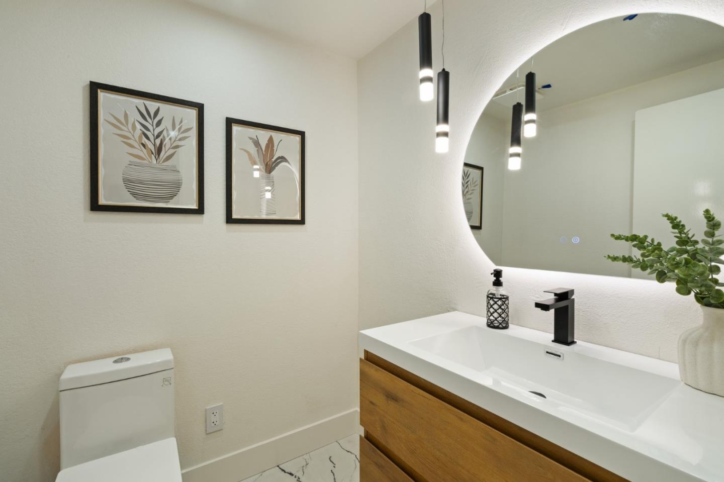 Detail Gallery Image 13 of 40 For 940 Cherry Glen Ter, Fremont,  CA 94536 - 3 Beds | 2/1 Baths
