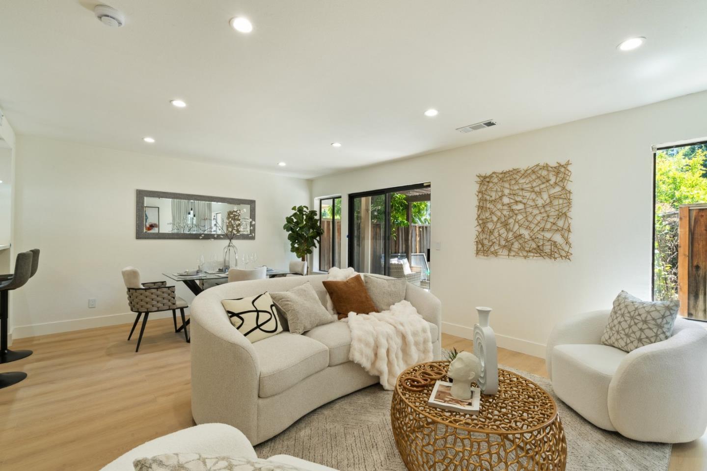 Detail Gallery Image 3 of 40 For 940 Cherry Glen Ter, Fremont,  CA 94536 - 3 Beds | 2/1 Baths