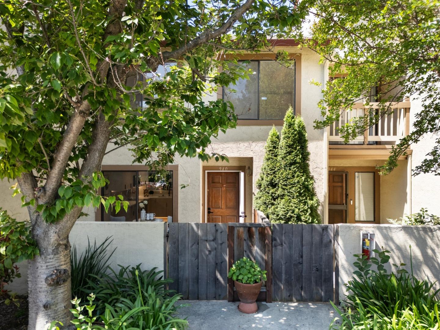 Detail Gallery Image 33 of 40 For 940 Cherry Glen Ter, Fremont,  CA 94536 - 3 Beds | 2/1 Baths