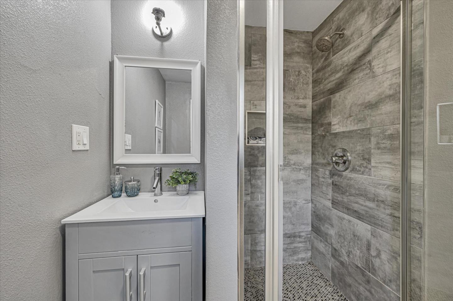 Detail Gallery Image 35 of 41 For 498 Citrus Ave, Daly City,  CA 94014 - 4 Beds | 2 Baths