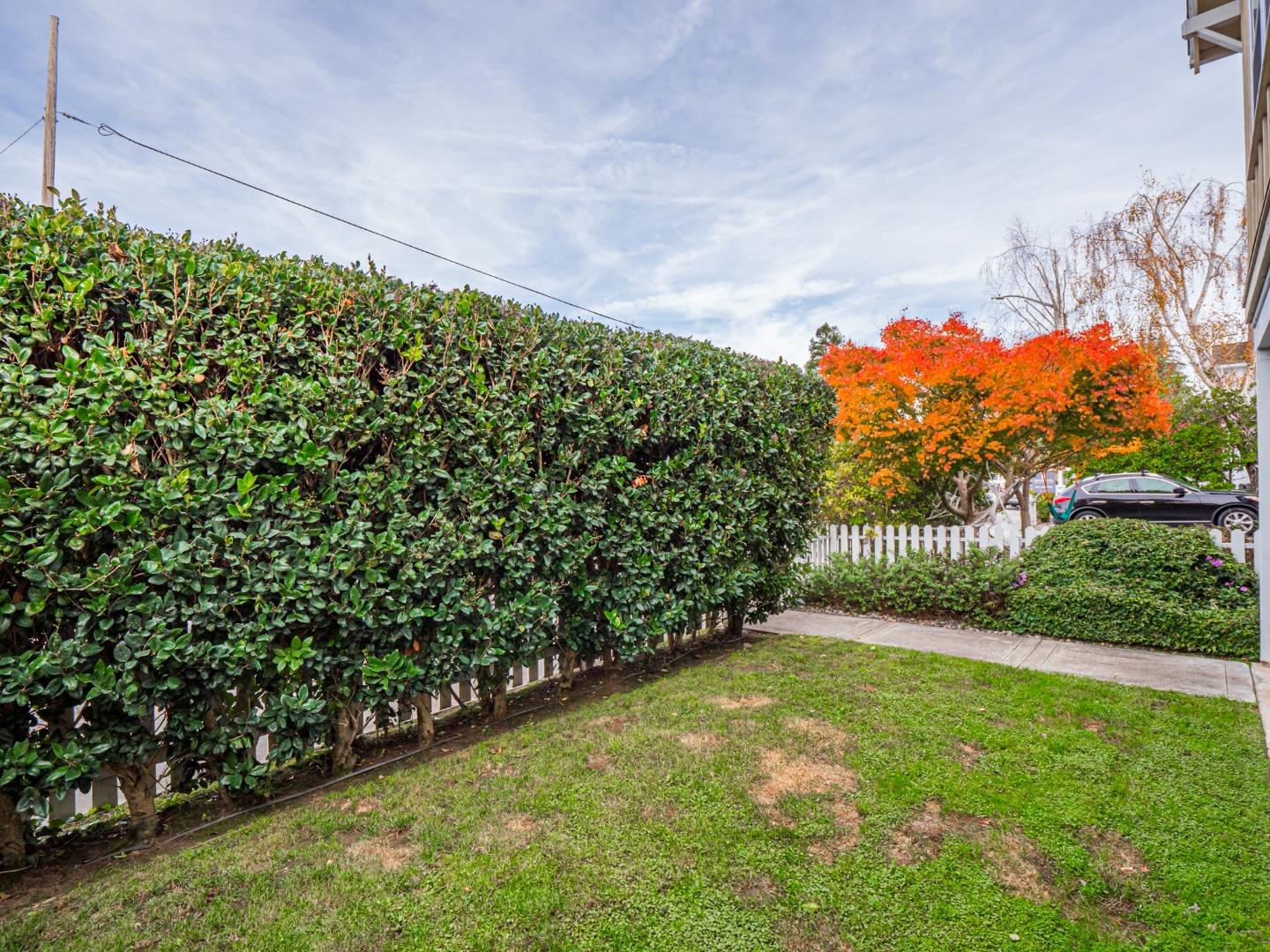 Detail Gallery Image 28 of 57 For 106 Clinton St, Santa Cruz,  CA 95062 - 5 Beds | 4/1 Baths