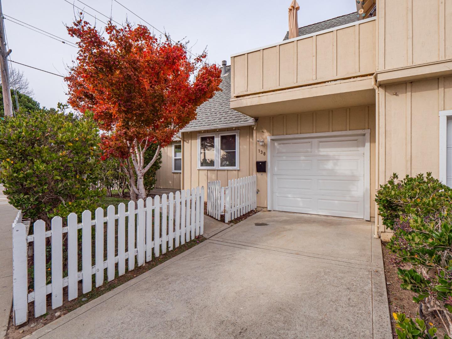 Detail Gallery Image 44 of 57 For 106 Clinton St, Santa Cruz,  CA 95062 - 5 Beds | 4/1 Baths