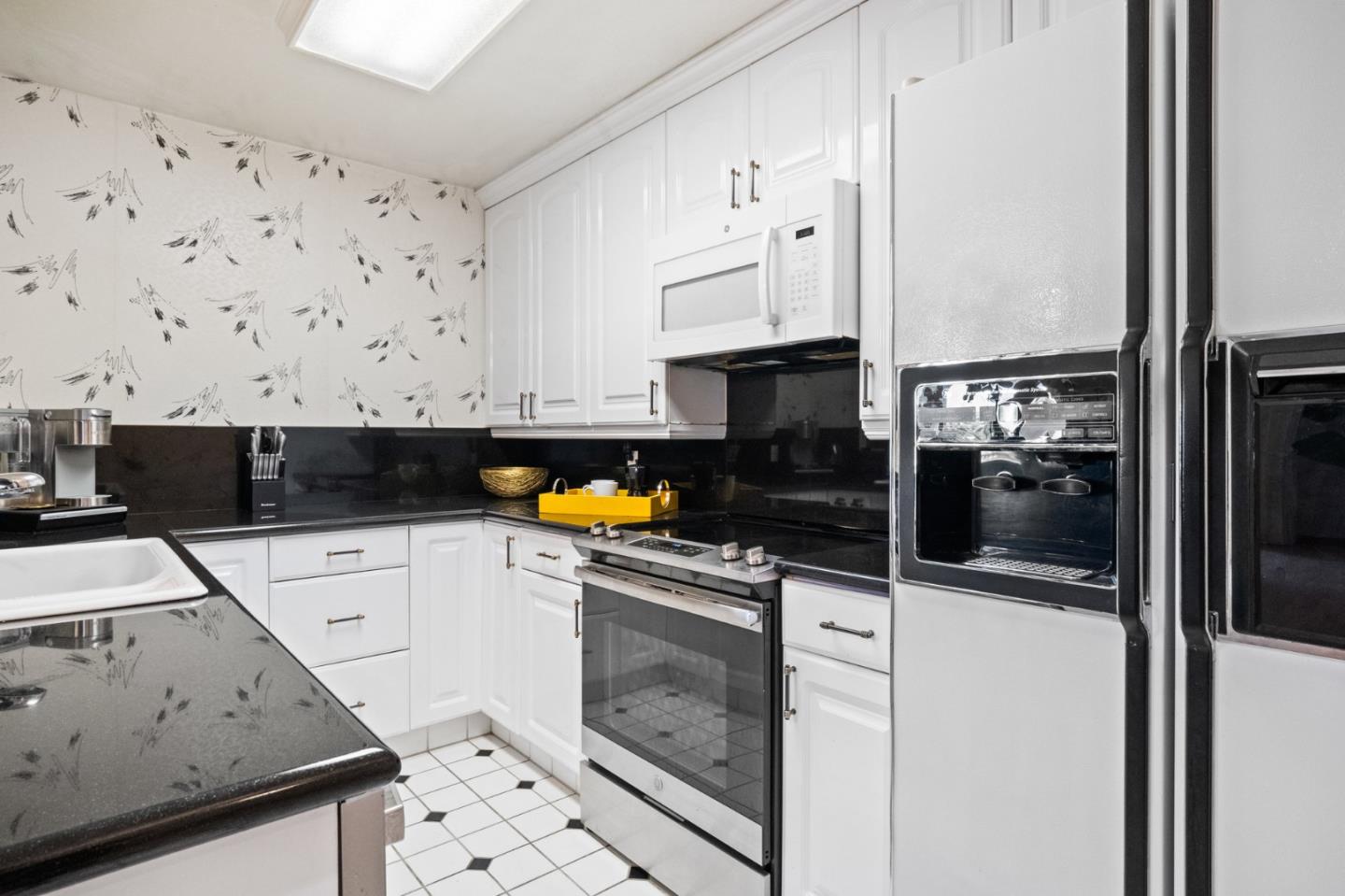 Detail Gallery Image 19 of 56 For 845 N Humboldt St #304,  San Mateo,  CA 94401 - 2 Beds | 2 Baths