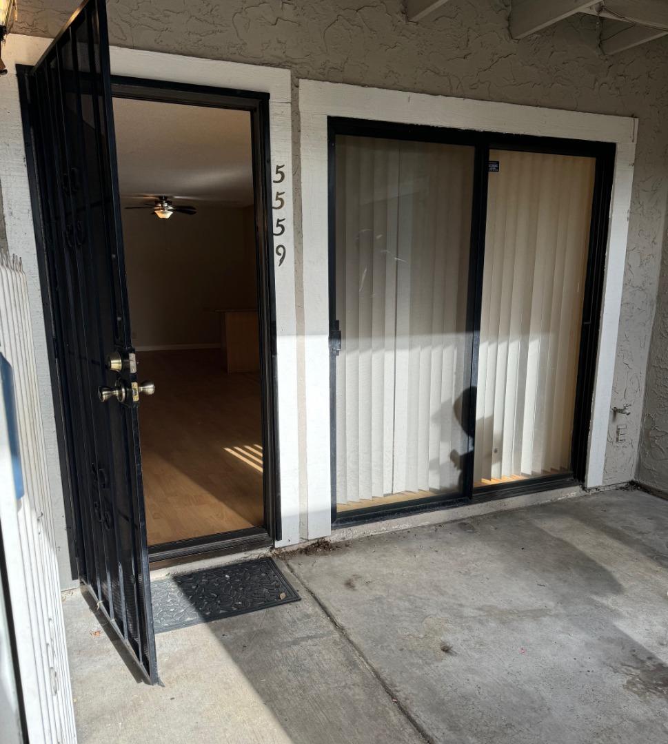 Detail Gallery Image 2 of 9 For 5559 Russo Dr, San Jose,  CA 95118 - 1 Beds | 1 Baths