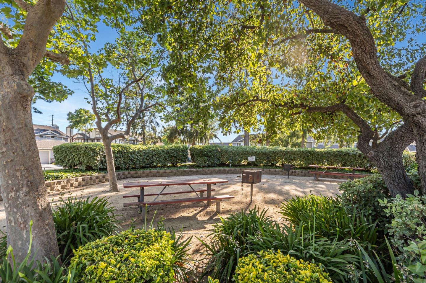 Detail Gallery Image 43 of 52 For 551 Oroville Rd, Milpitas,  CA 95035 - 4 Beds | 2/1 Baths