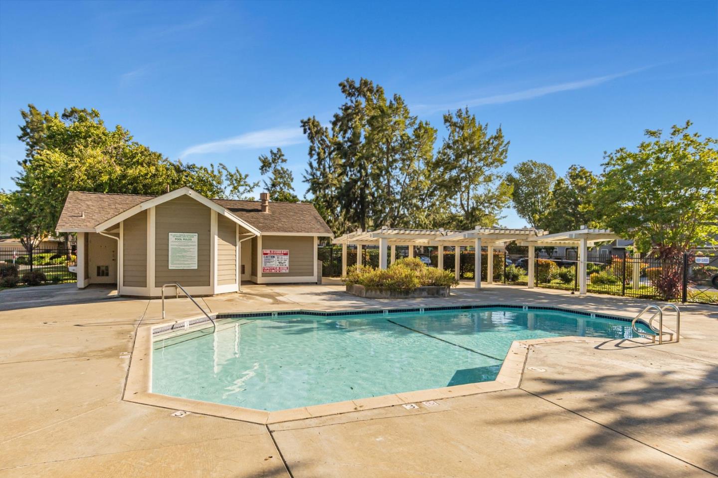 Detail Gallery Image 47 of 52 For 551 Oroville Rd, Milpitas,  CA 95035 - 4 Beds | 2/1 Baths