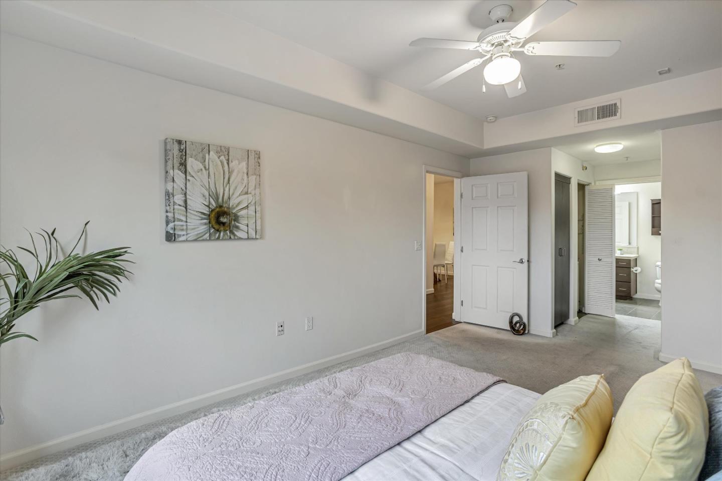 Detail Gallery Image 20 of 43 For 1101 S Main St #329,  Milpitas,  CA 95035 - 1 Beds | 1 Baths