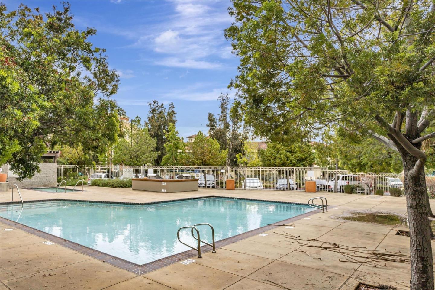 Detail Gallery Image 29 of 43 For 1101 S Main St #329,  Milpitas,  CA 95035 - 1 Beds | 1 Baths