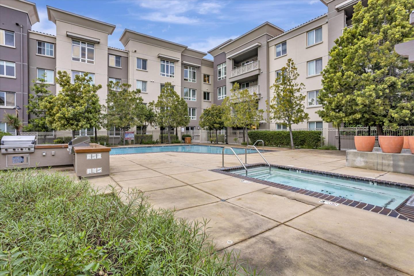 Detail Gallery Image 30 of 43 For 1101 S Main St #329,  Milpitas,  CA 95035 - 1 Beds | 1 Baths