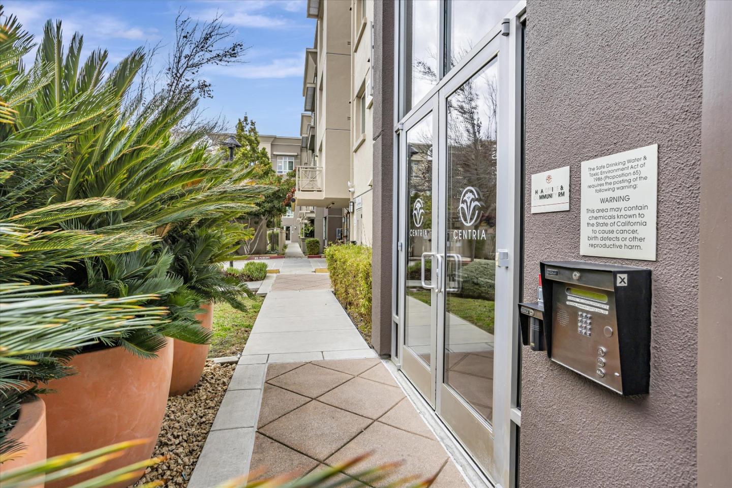 Detail Gallery Image 34 of 43 For 1101 S Main St #329,  Milpitas,  CA 95035 - 1 Beds | 1 Baths