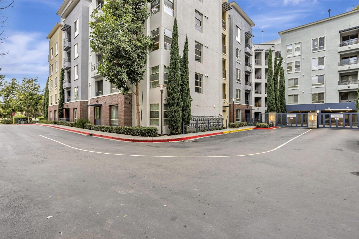 Detail Gallery Image 38 of 43 For 1101 S Main St #329,  Milpitas,  CA 95035 - 1 Beds | 1 Baths