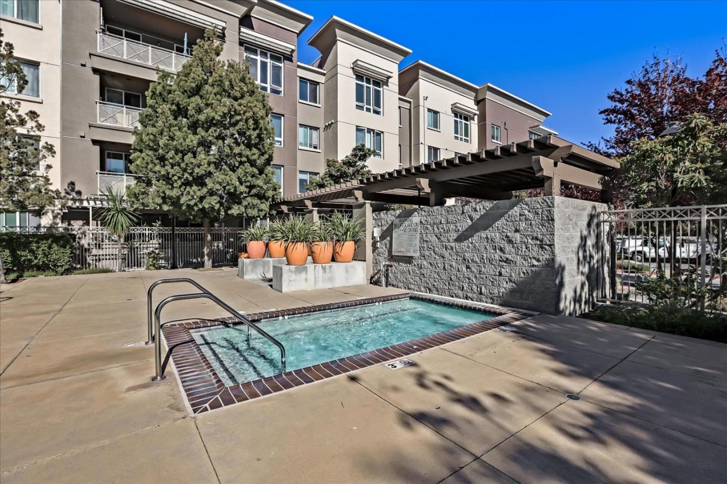 Detail Gallery Image 41 of 43 For 1101 S Main St #329,  Milpitas,  CA 95035 - 1 Beds | 1 Baths