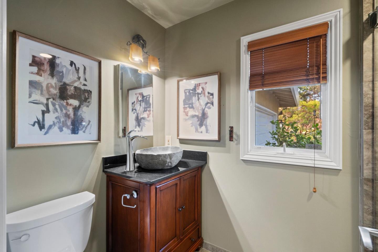 Detail Gallery Image 29 of 55 For 17596 Blanchard Dr, Monte Sereno,  CA 95030 - 3 Beds | 3/1 Baths