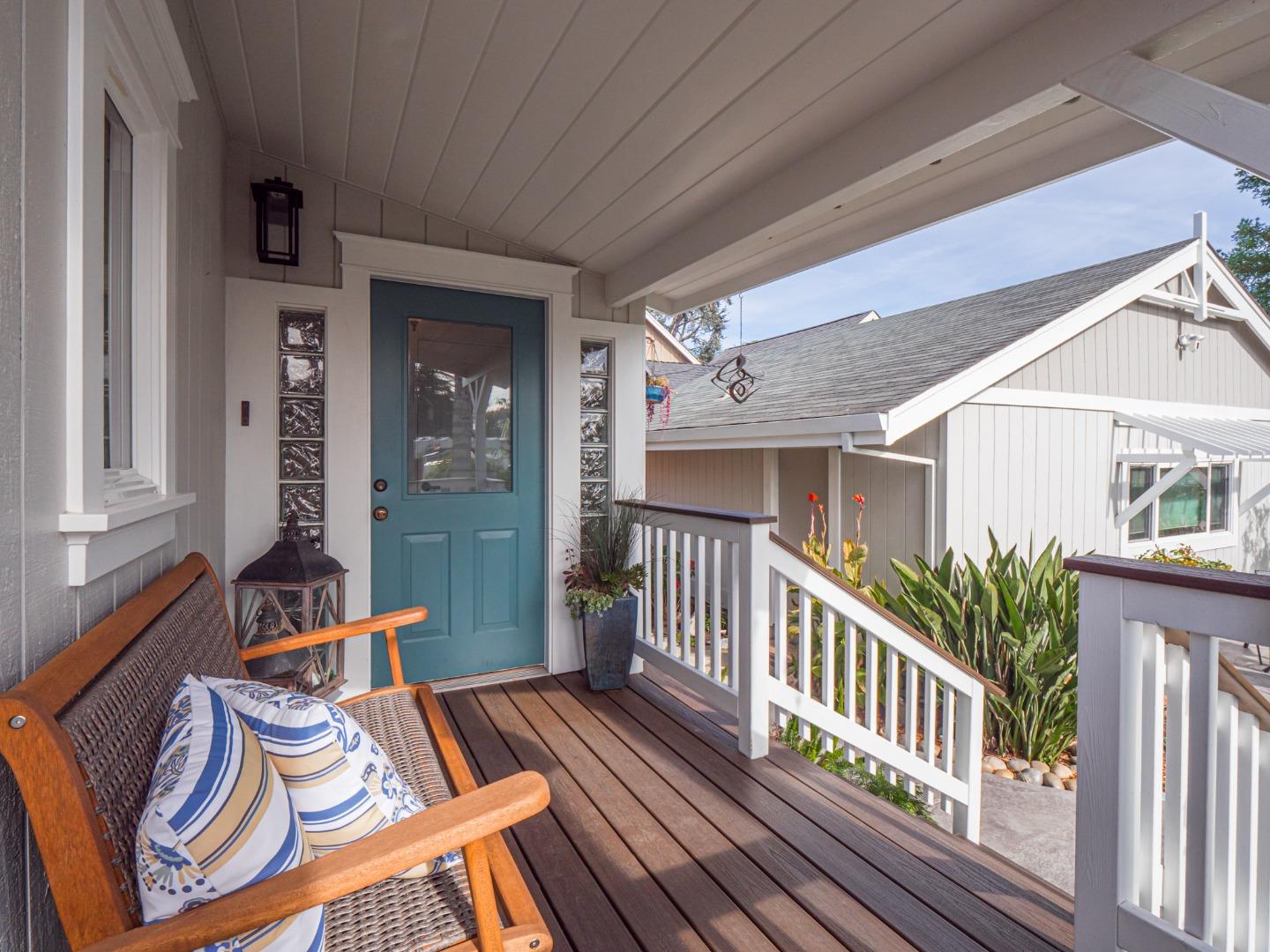 Detail Gallery Image 12 of 62 For 2735 Monterey Ave, Soquel,  CA 95073 - 3 Beds | 2/1 Baths