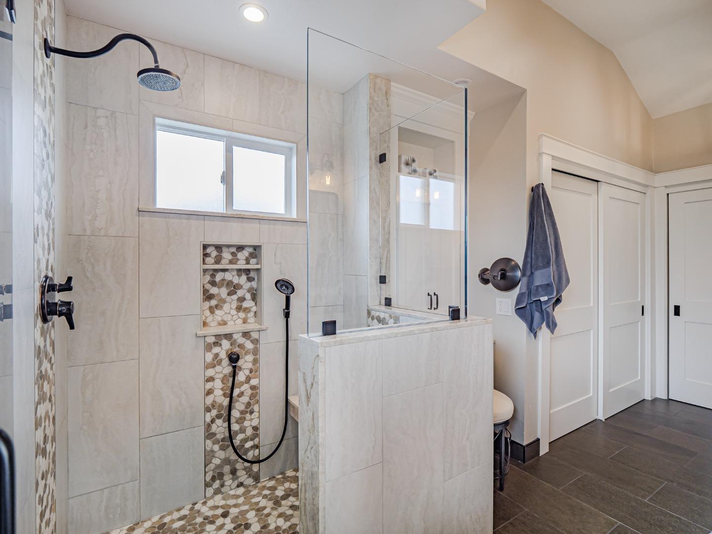 Detail Gallery Image 32 of 62 For 2735 Monterey Ave, Soquel,  CA 95073 - 3 Beds | 2/1 Baths