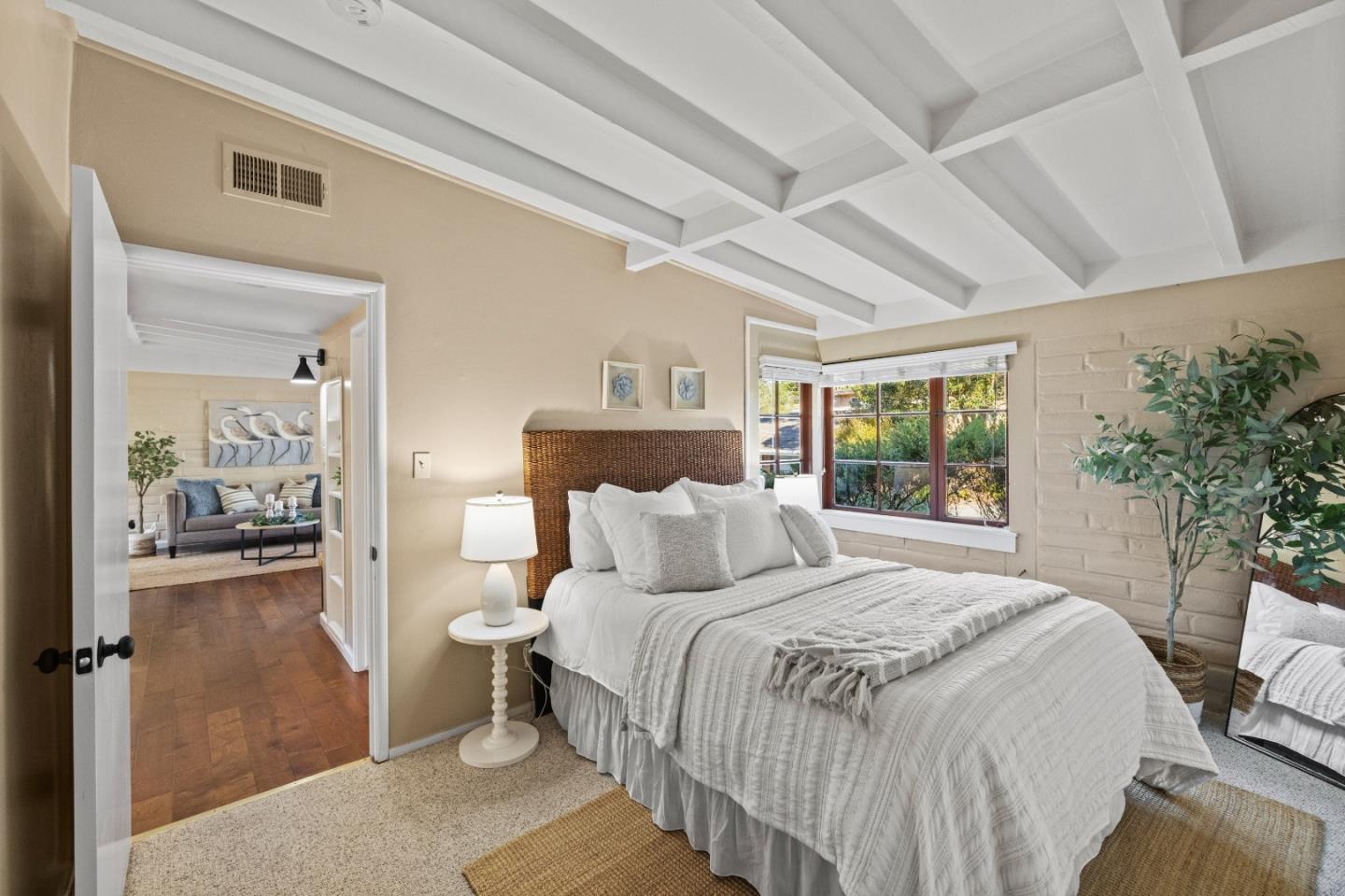 Detail Gallery Image 13 of 20 For 244 Grove Acre Ave, Pacific Grove,  CA 93950 - 2 Beds | 1 Baths