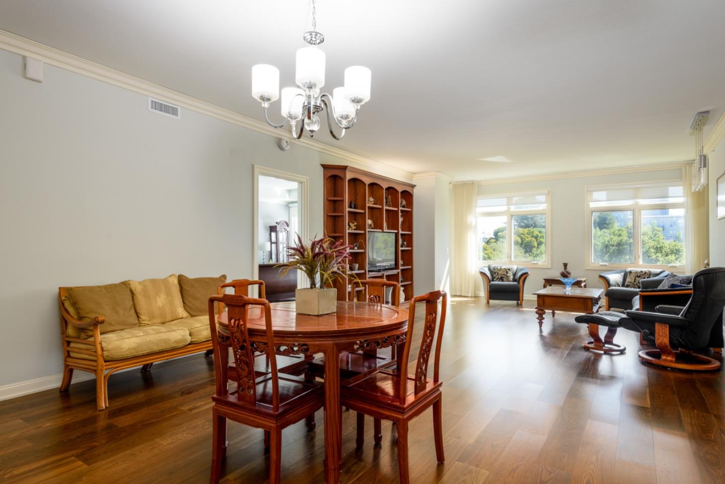 Detail Gallery Image 13 of 26 For 10 Crystal Springs Rd #1405,  San Mateo,  CA 94402 - 2 Beds | 2 Baths