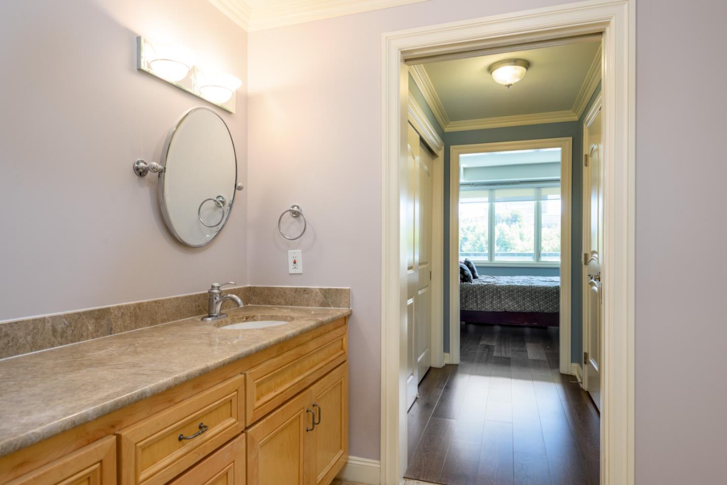 Detail Gallery Image 14 of 27 For 10 Crystal Springs Rd #1405,  San Mateo,  CA 94402 - 2 Beds | 2 Baths