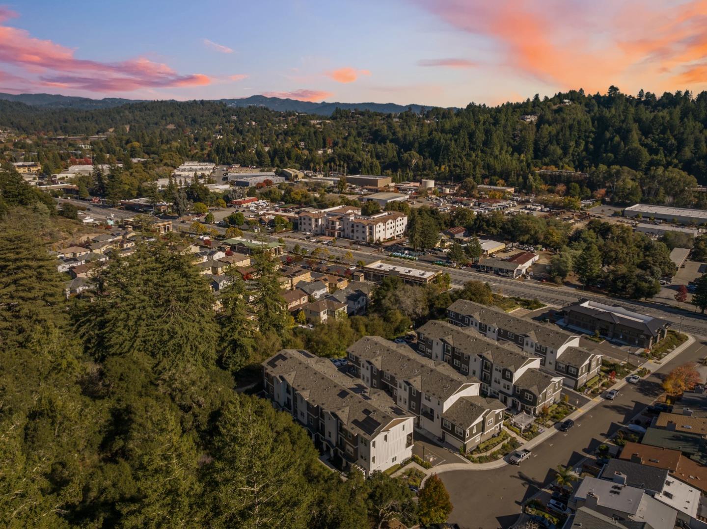 Detail Gallery Image 110 of 114 For 403 Cove Ln, Scotts Valley,  CA 95066 - 3 Beds | 3/1 Baths