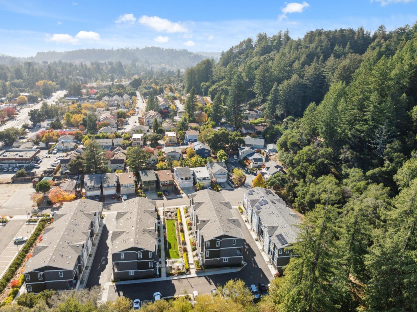 Detail Gallery Image 80 of 114 For 403 Cove Ln, Scotts Valley,  CA 95066 - 3 Beds | 3/1 Baths