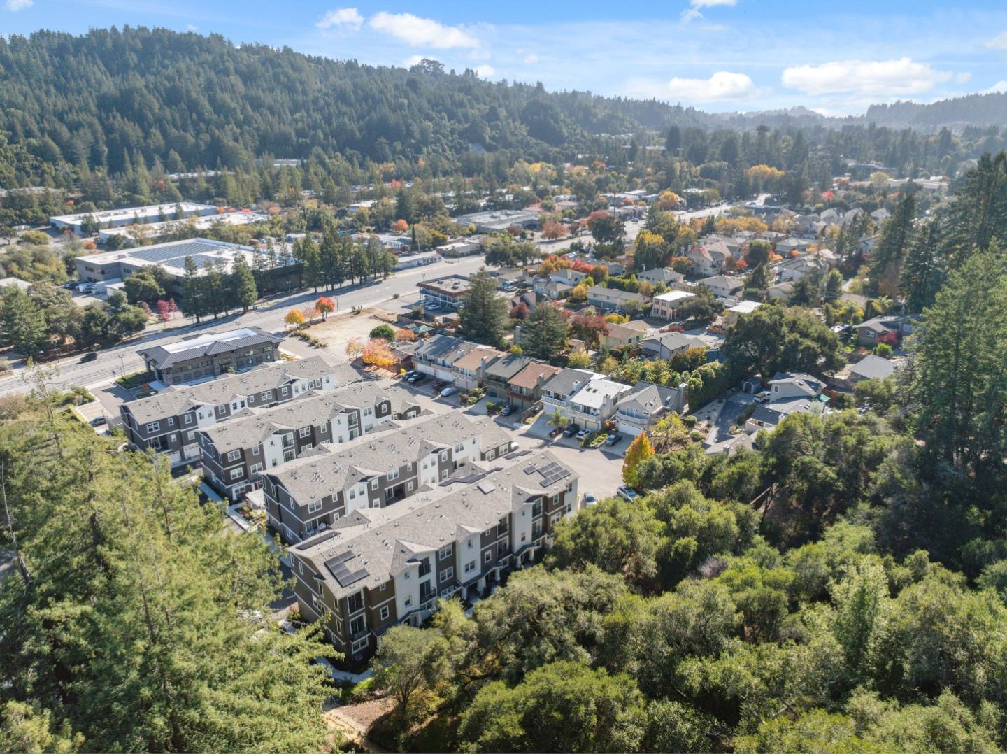 Detail Gallery Image 81 of 114 For 403 Cove Ln, Scotts Valley,  CA 95066 - 3 Beds | 3/1 Baths