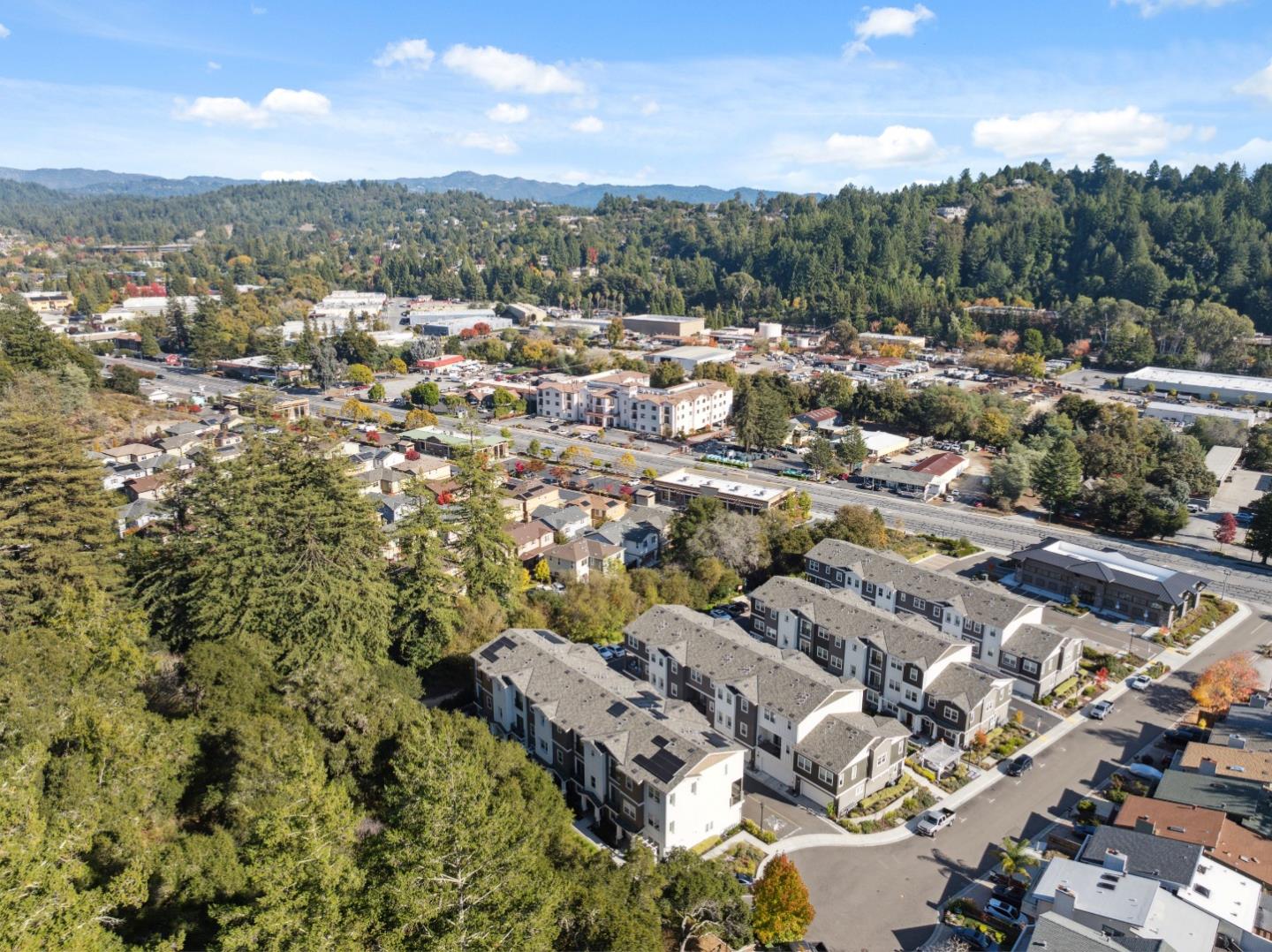 Detail Gallery Image 82 of 114 For 403 Cove Ln, Scotts Valley,  CA 95066 - 3 Beds | 3/1 Baths