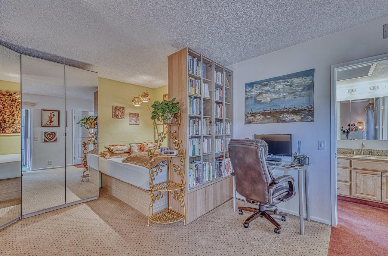 Detail Gallery Image 17 of 29 For 500 Glenwood Cir #535,  Monterey,  CA 93940 - 1 Beds | 1 Baths