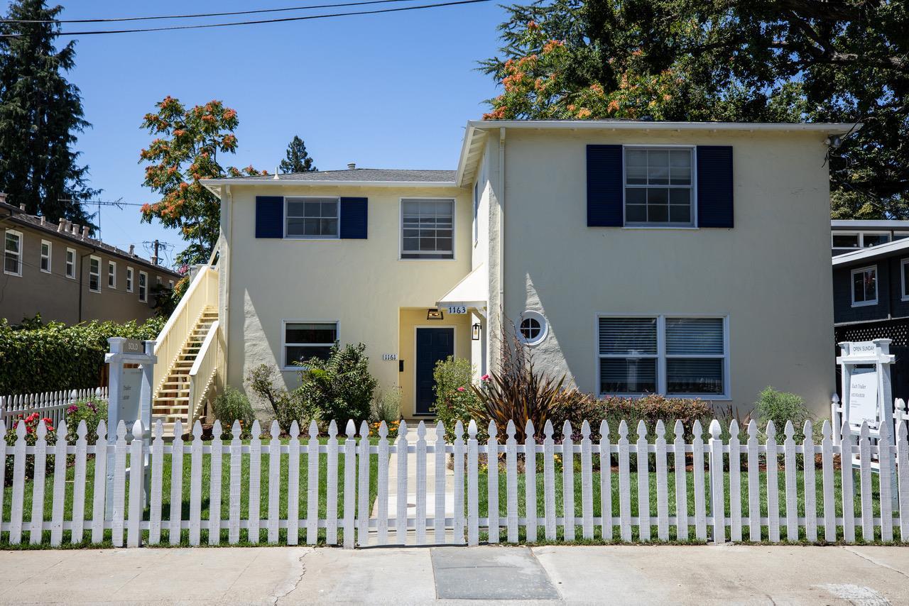 Detail Gallery Image 1 of 13 For 1161 Noel Dr, Menlo Park,  CA 94025 - 2 Beds | 1 Baths